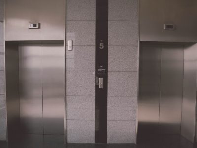 Le misure dell’ascensore per l’abbattimento delle barriere architettoniche: cosa dice la legge