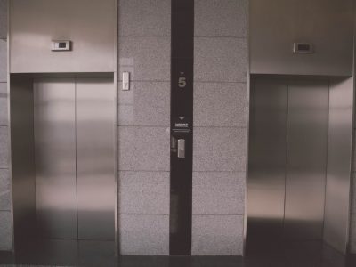 Cabina ascensore, prezzi, permessi e agevolazioni: una guida esaustiva